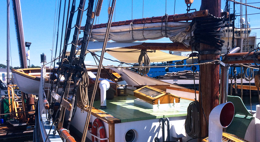 Maritimes Schmuckstück, ein Segelschiff mit Tradition